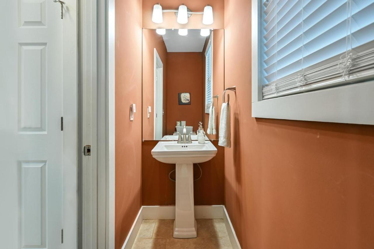 A Sweet North Close To Downtown Holiday home *